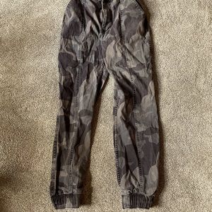 Hollister Cargo Camo Joggers